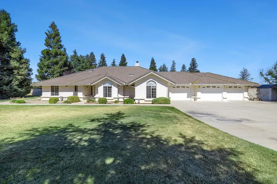 16673 La Canada Road, Madera, CA 93636 - #3
