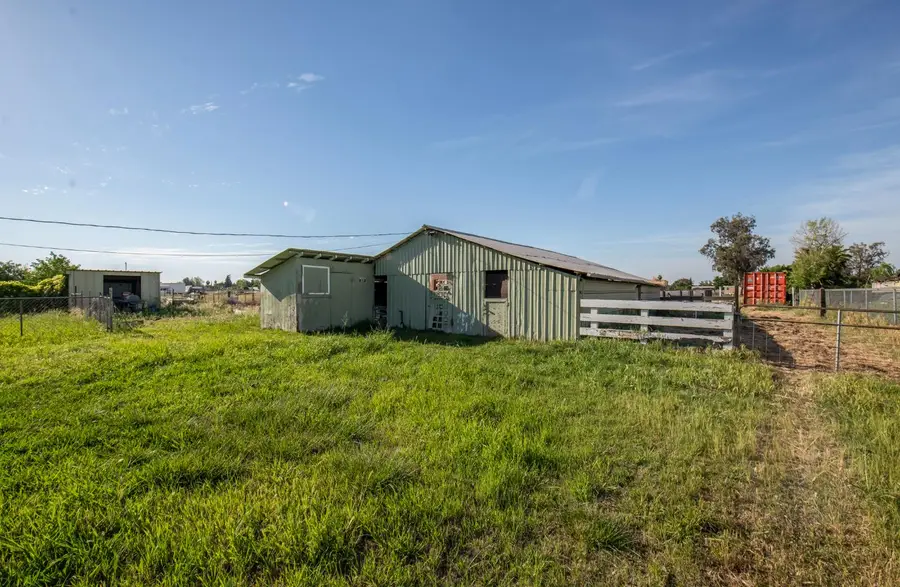 28841 Avenue 13, Madera, CA 93638 - #2