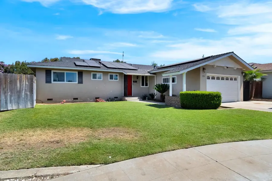 777 W Indianapolis Avenue, Clovis, CA 93612 - #2