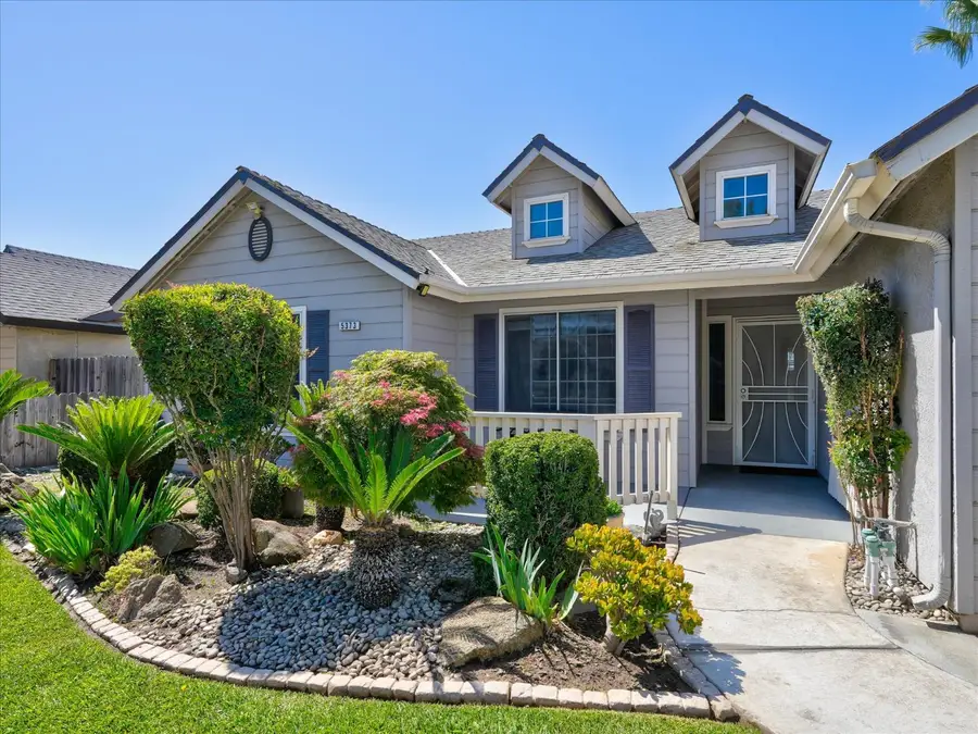 5373 W Dayton Avenue, Fresno, CA 93722 - #3