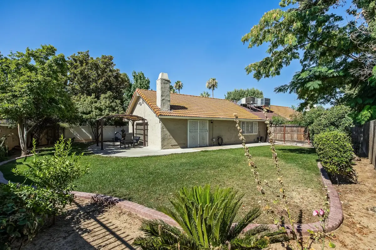 1250 E Shaw Avenue #101, Fresno, CA 93710 - #1