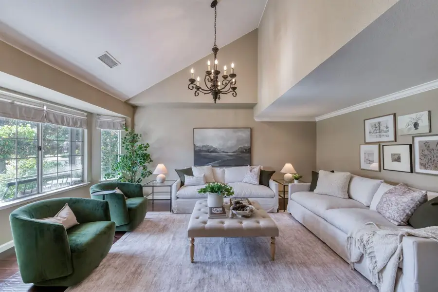 1061 N Adler Avenue, Clovis, CA 93611 - #3