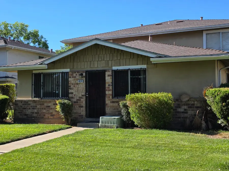 4974 N Holt Avenue #102, Fresno, CA 93705 - #2
