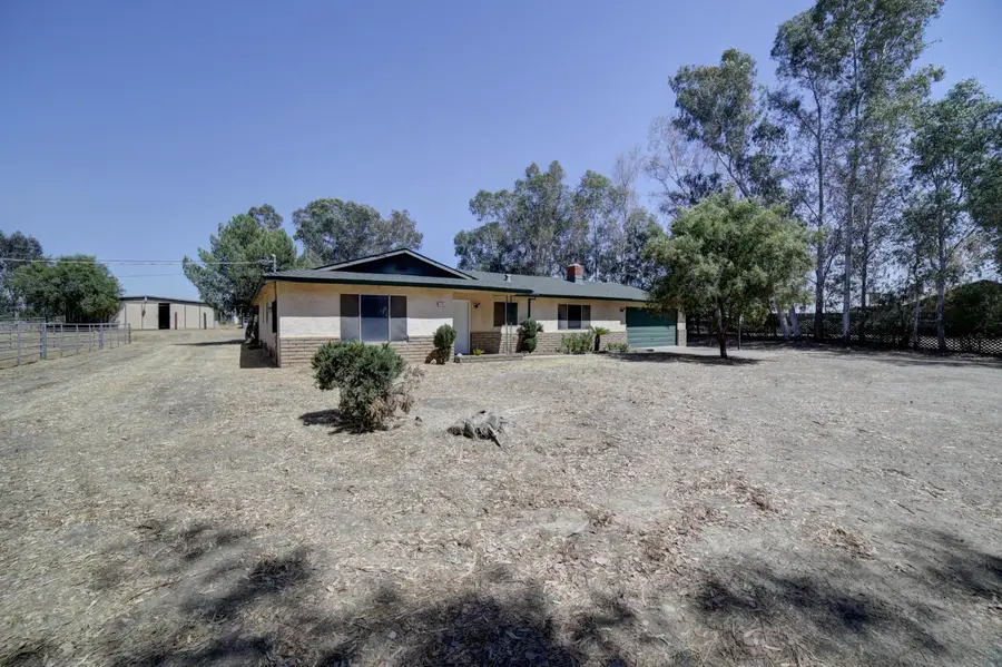 17101 Road 37, Madera, CA 93636 - #2