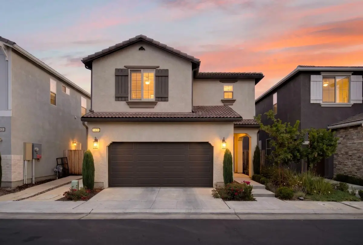 1426 E Via Dorata Way, Fresno, CA 93730 - #1
