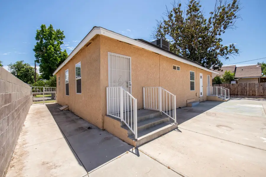 2115 N Ferger Avenue, Fresno, CA 93704 - #3