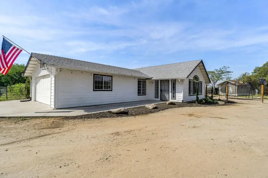 30833 Pennyroyal Lane, Prather, CA 93651 - #2