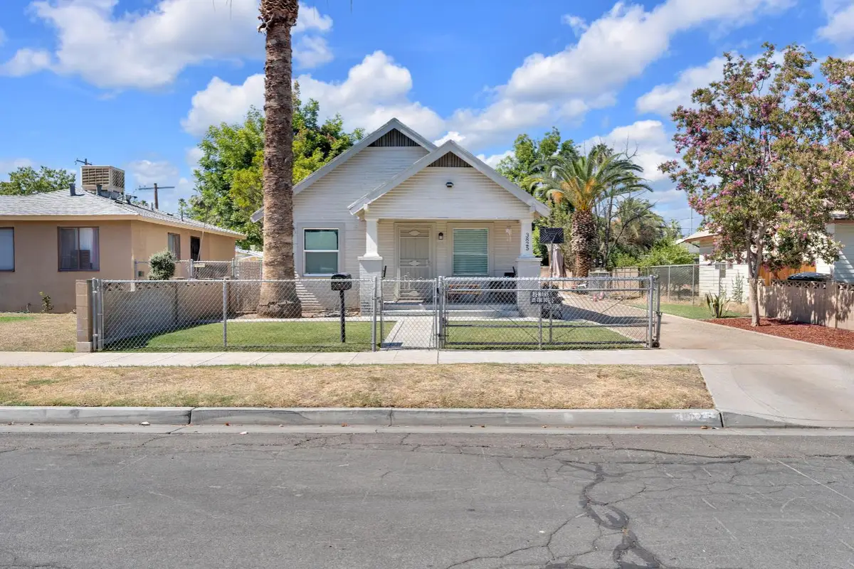 3825 E Mono Street, Fresno, CA 93702 - #1