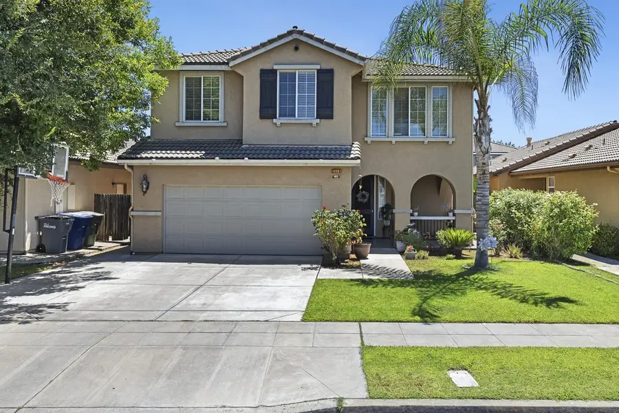 7223 E Dayton Avenue, Fresno, CA 93737 - #2