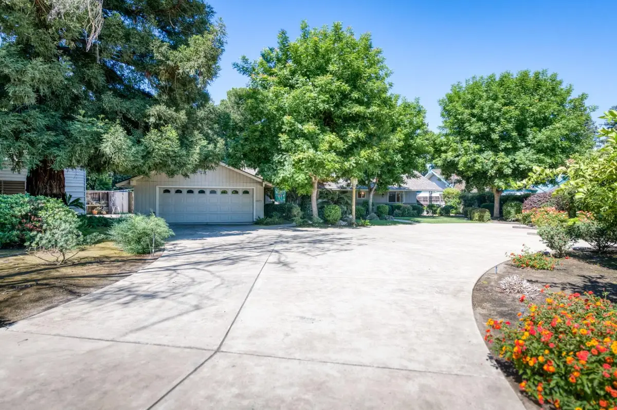 39771 Road 33, Kingsburg, CA 93631 - #1