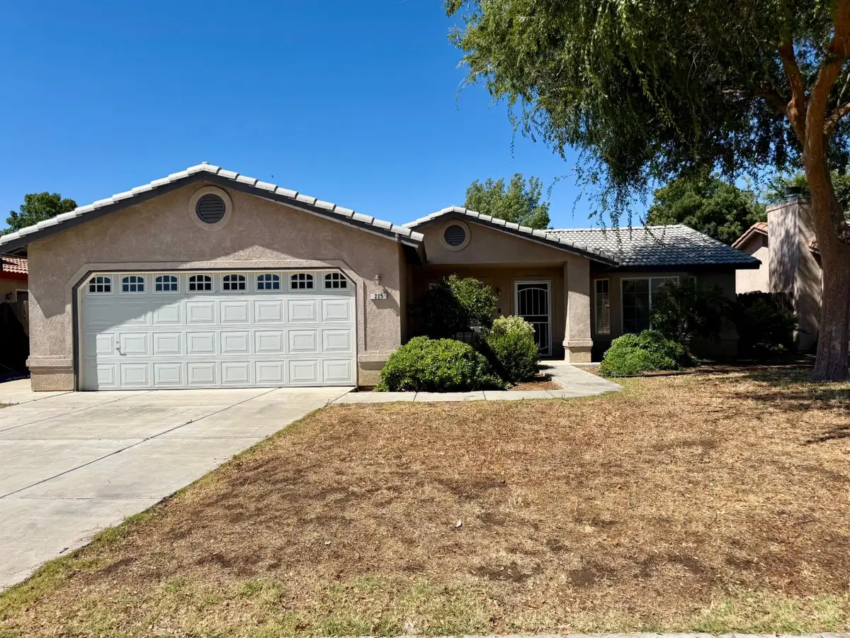 225 Fisher Lane, Coalinga, CA 93210 - #1