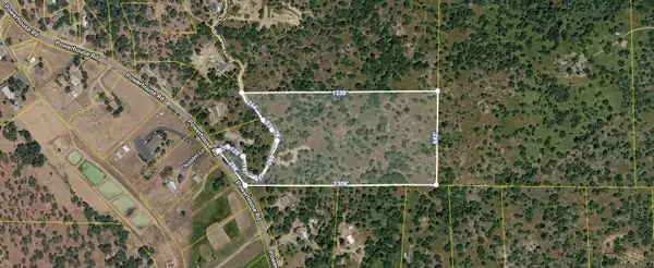 25 Buckaroo Lane, Auberry, CA 93602