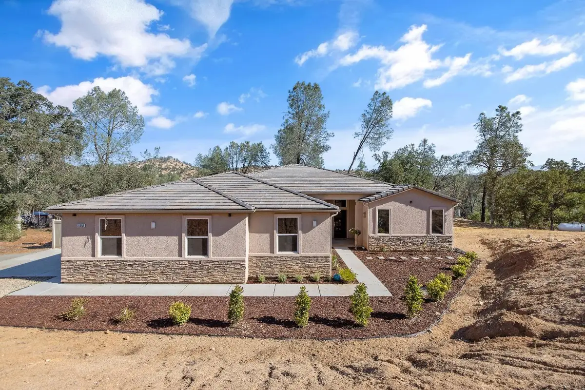 31658 Road 400, Coarsegold, CA 93614 - #1