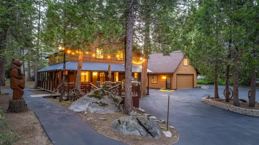 41800 Dogwood Rd, Shaver Lake, CA 93664 - #2
