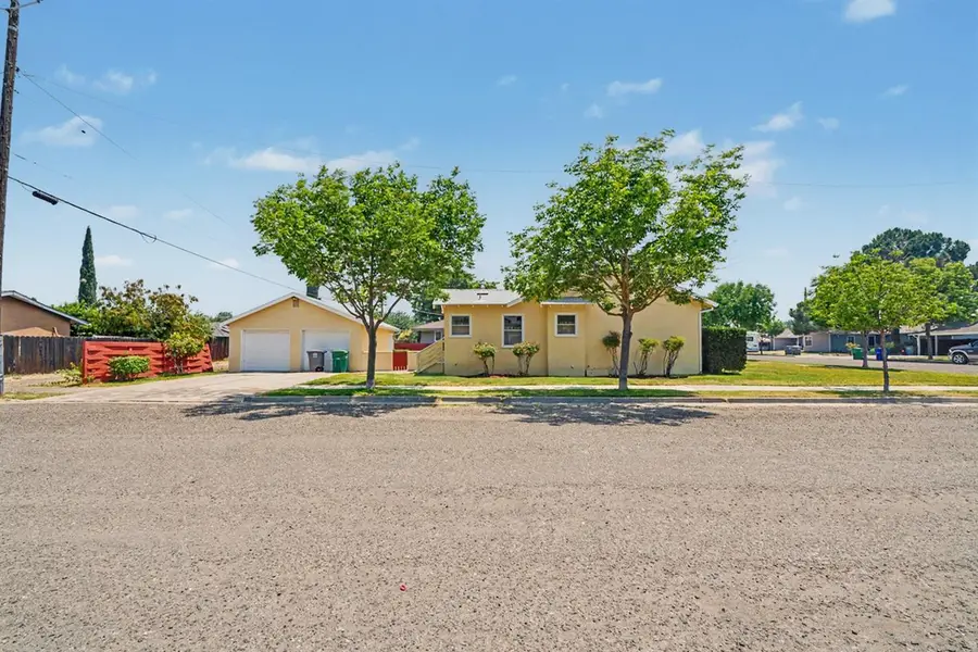 2374 N Olive Street, Dos Palos, CA 93620 - #3