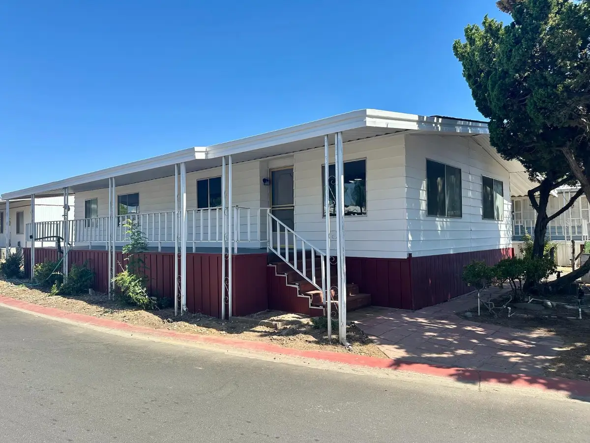 3556 Duke #150, Fresno, CA 93727 - #1