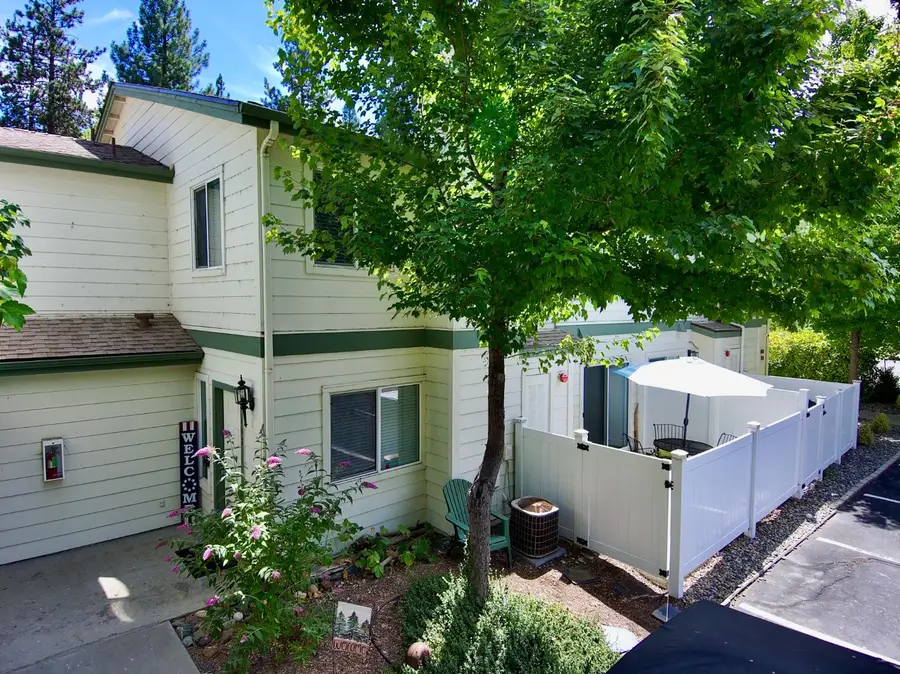 40501 Road 222 #103, Bass Lake, CA 93604 - #2