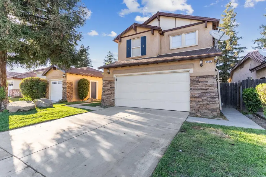 2624 E Houston Avenue, Fresno, CA 93720 - #3