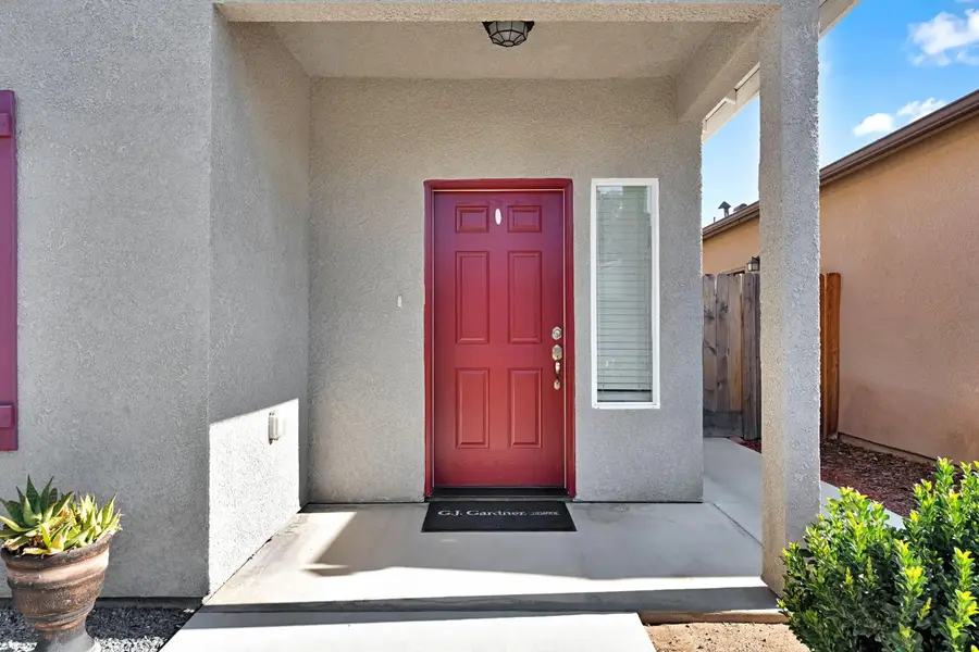 375 Amber Lane, Dinuba, CA 93618 - #3