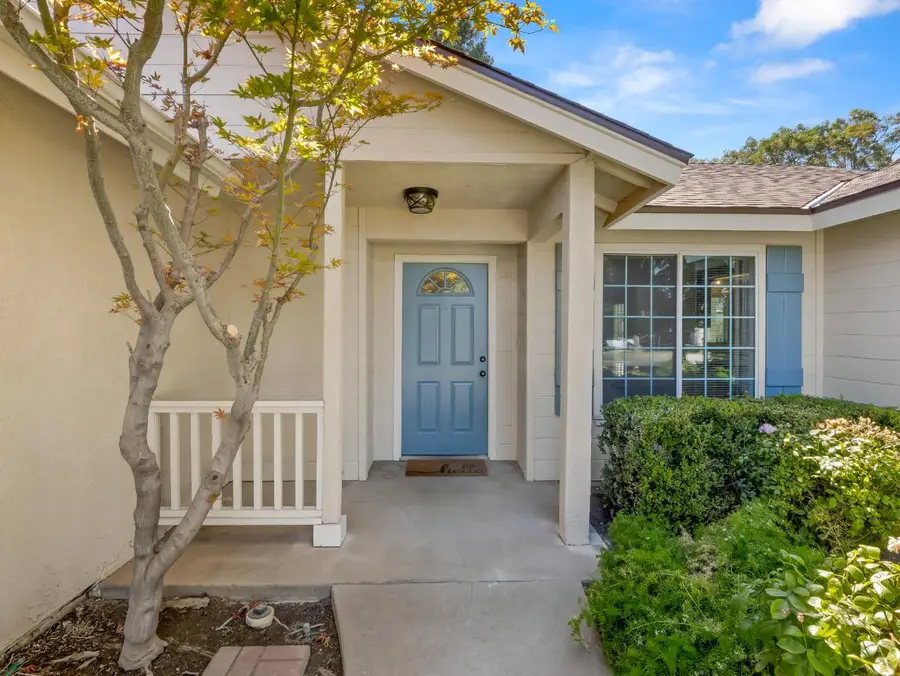 2313 N Milburn Avenue, Fresno, CA 93722 - #3