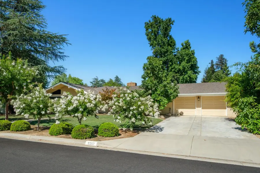 5367 N Briarwood Avenue, Fresno, CA 93711 - #2