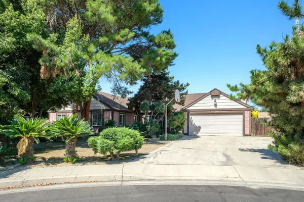 647 W Sycamore Court, Reedley, CA 93654