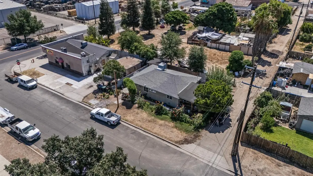 10791 E Pismo Avenue, Del Rey, CA 93616 - #1