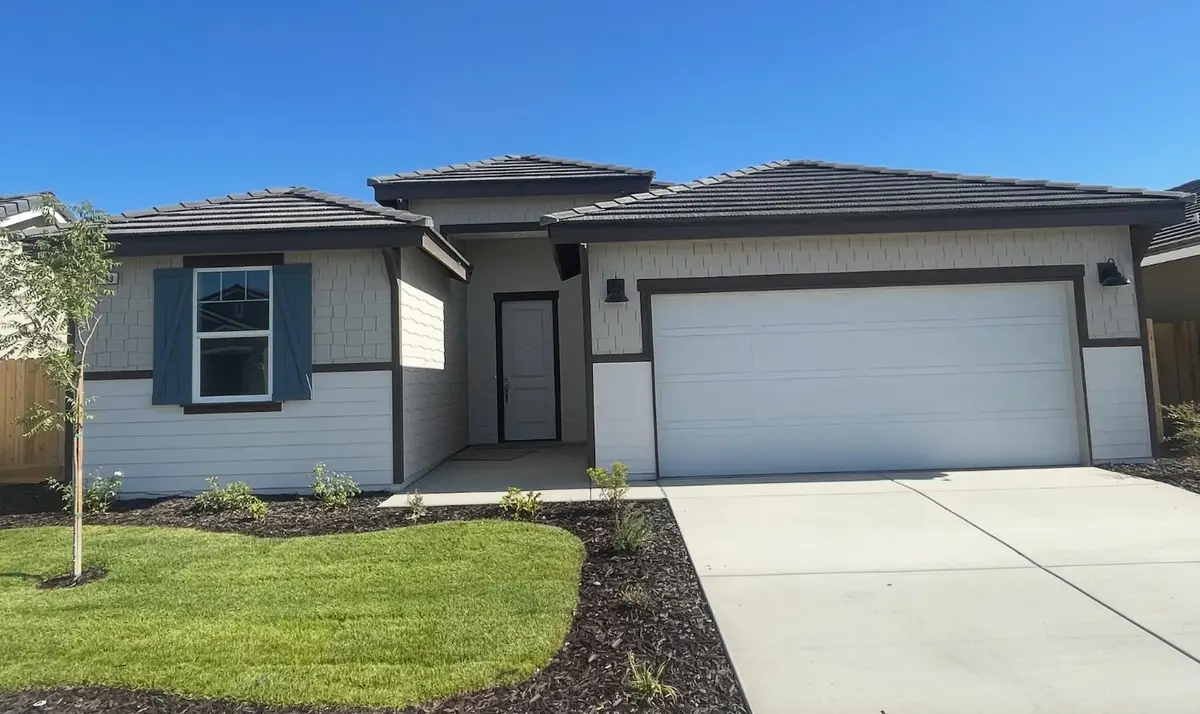 16249 W David Ave, Kerman, CA 93630 - #1