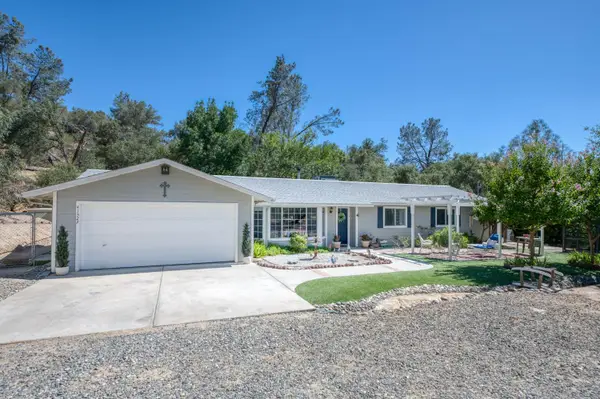 41322 Long Hollow Drive, Coarsegold, CA 93614