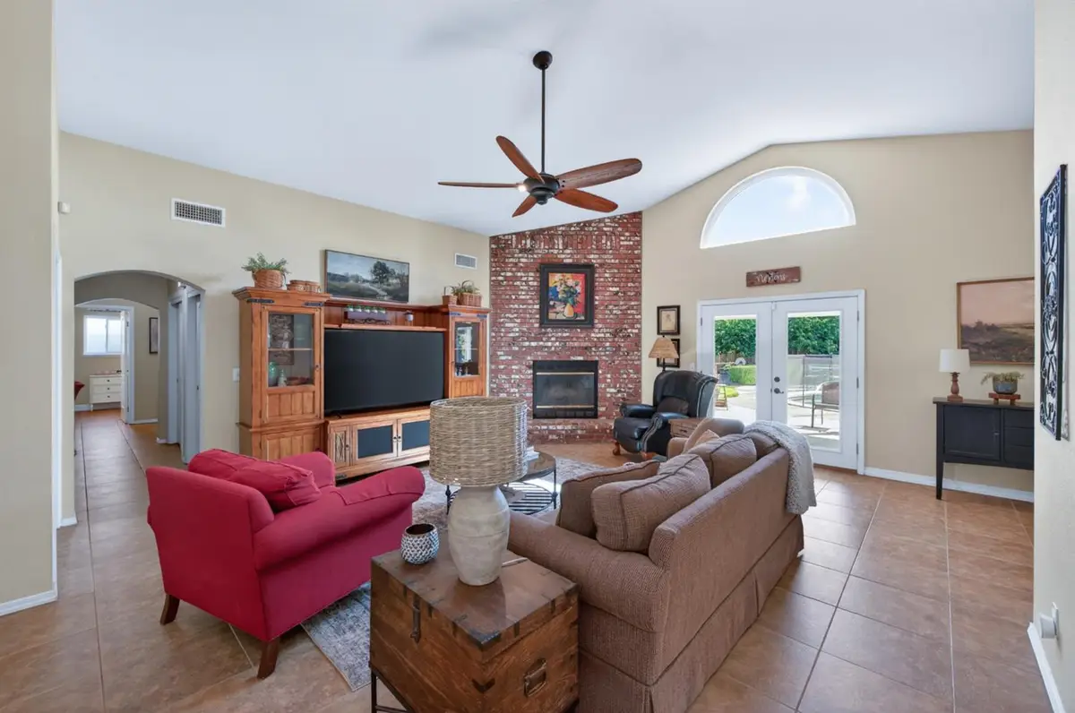 3055 Fairmont Court, Madera, CA 93637 - #1