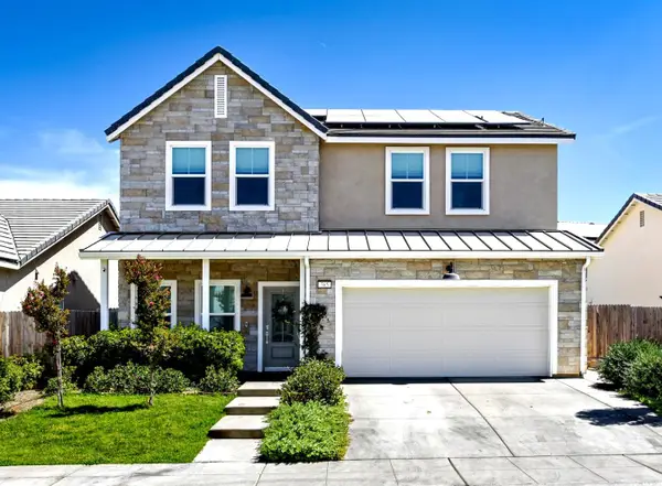 365 Huntington Avenue S, Madera, CA 93636