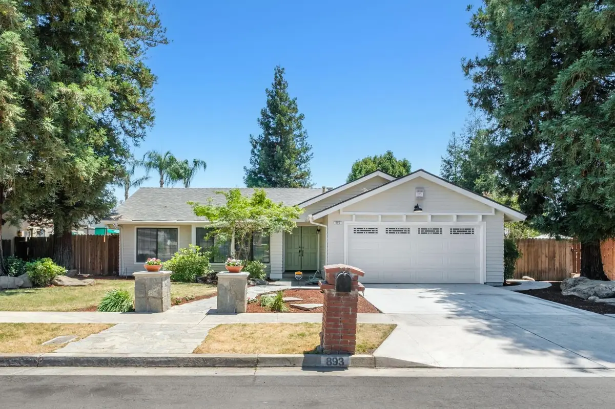 893 E Decatur Avenue, Fresno, CA 93720 - #1