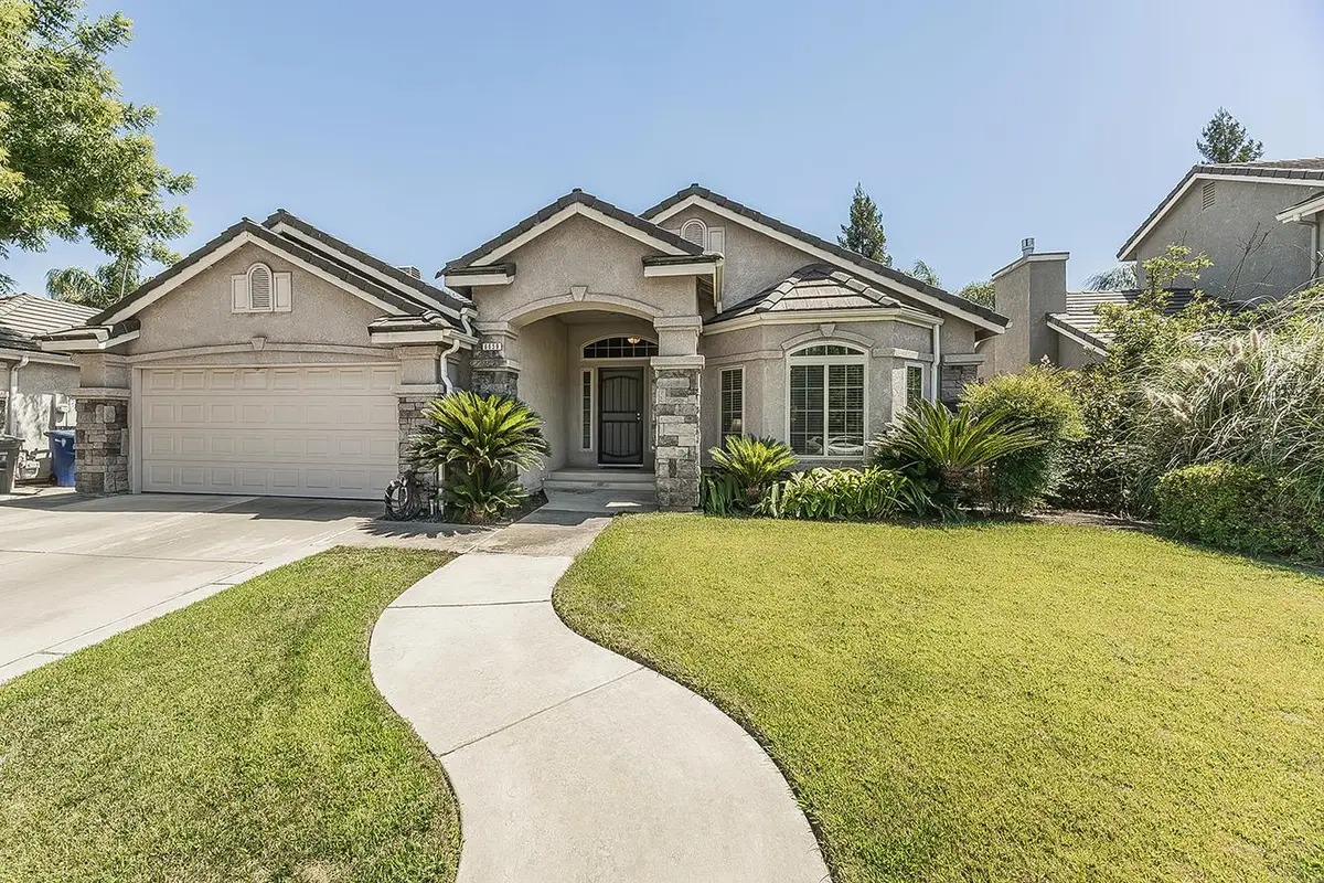 6659 E Cornell Avenue, Fresno, CA 93727 - #1