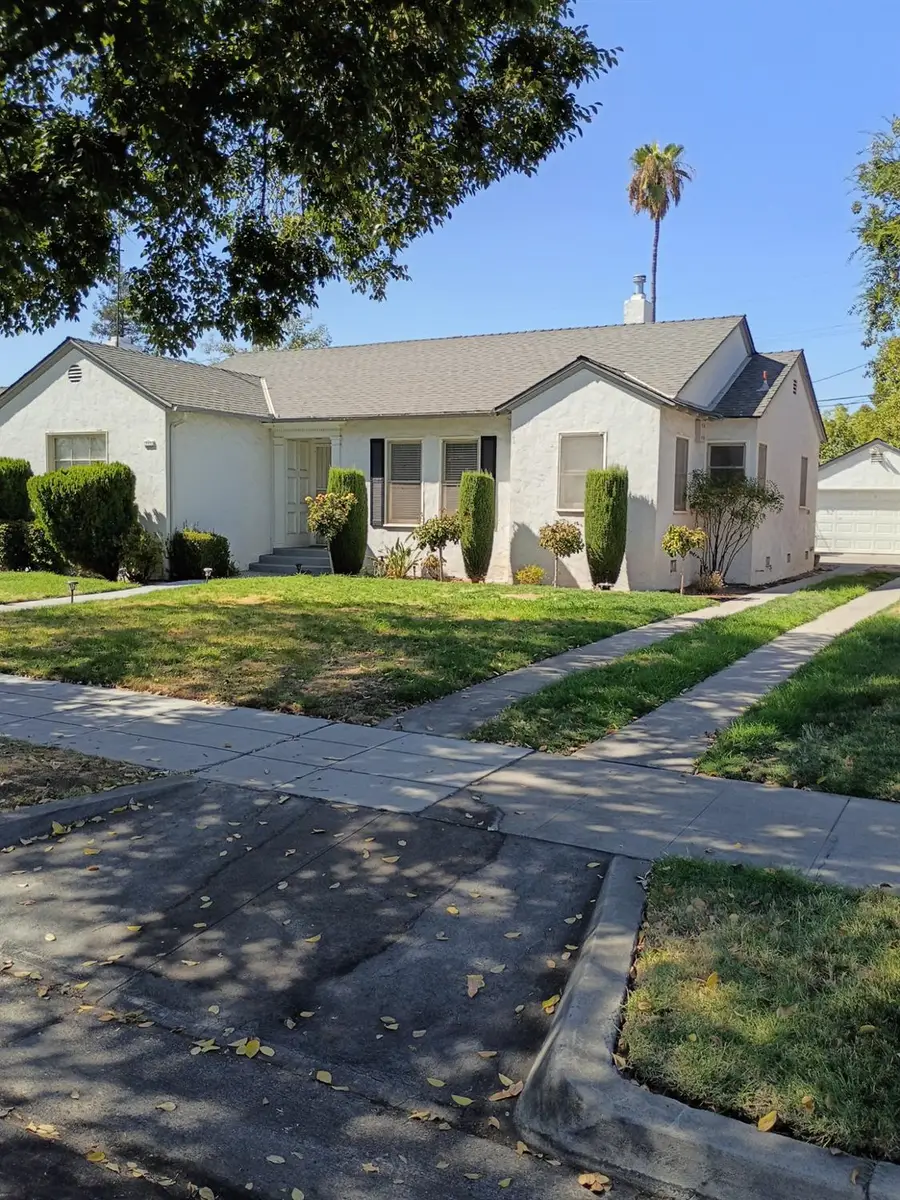 143 E Weldon Avenue, Fresno, CA 93704 - #2