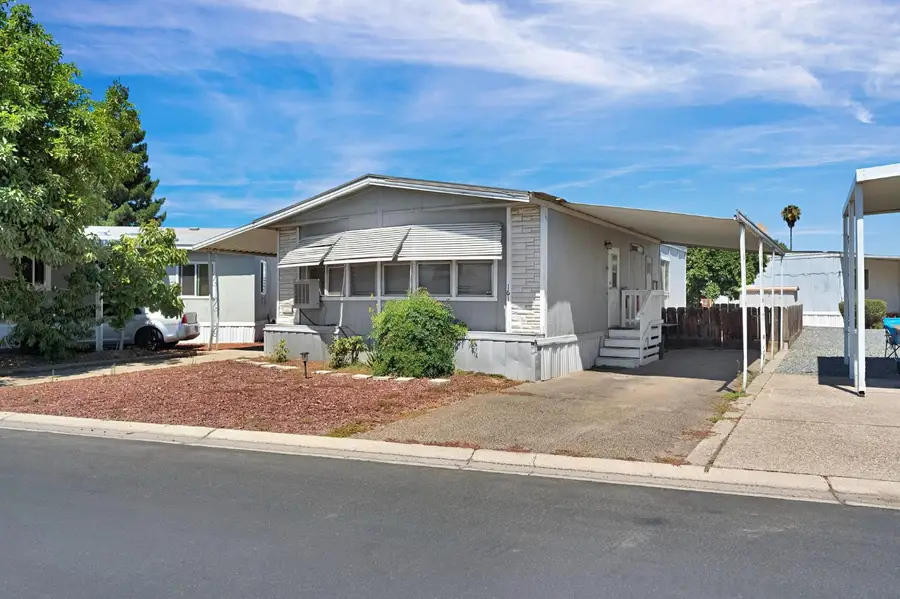 1218 E Cleveland Avenue #161, Madera, CA 93638 - #2