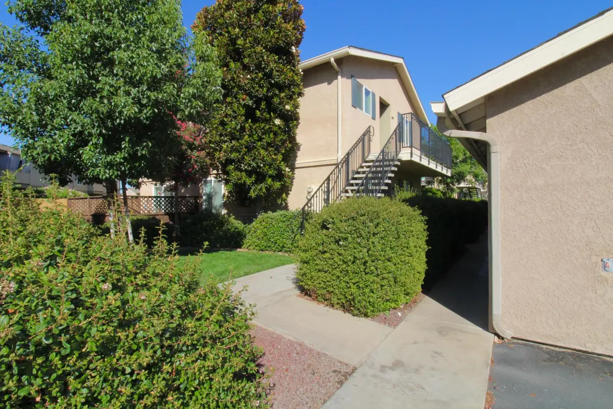 3739 W Bullard Avenue #209, Fresno, CA 93711 - #1