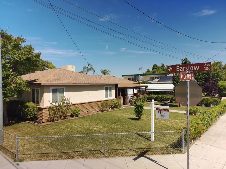 1164 Dewitt, Clovis, CA 93619 - #2