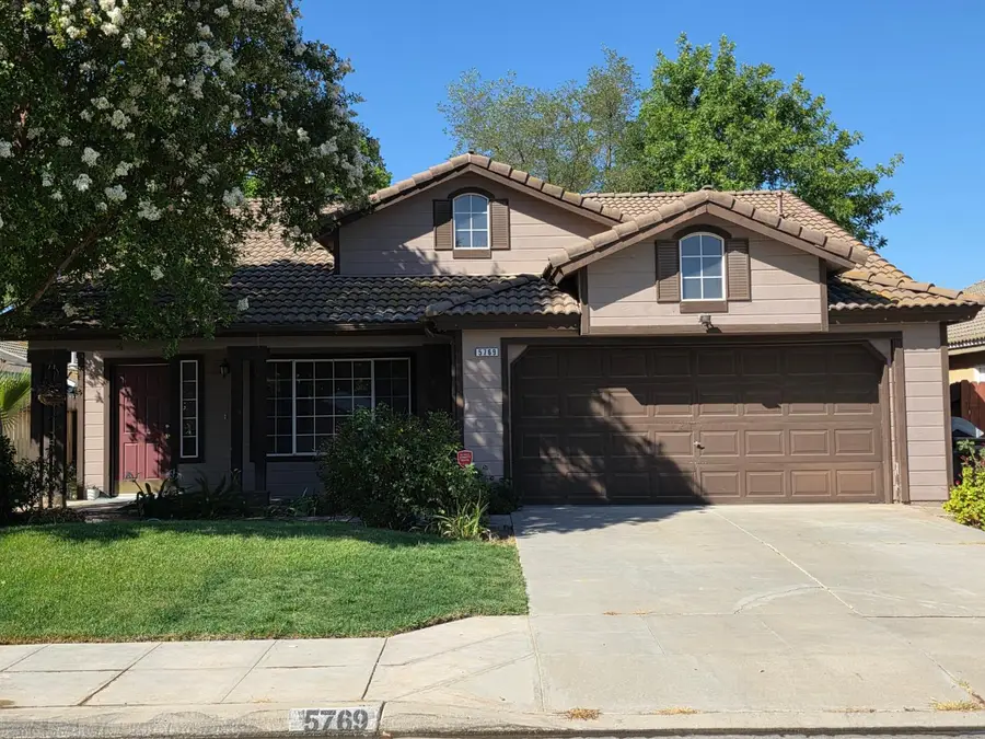 5769 W Mesa Avenue, Fresno, CA 93722 - #2