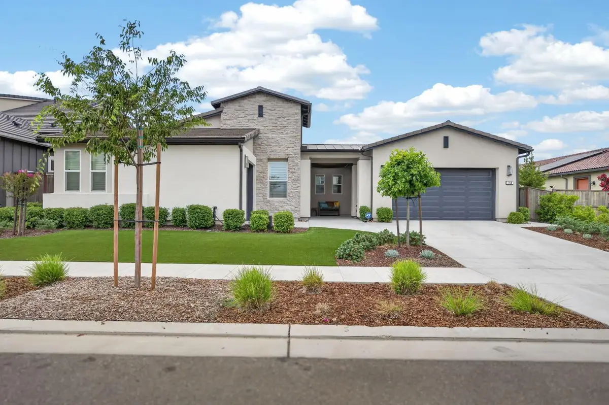 768 Overstone Avenue, Madera, CA 93636 - #1