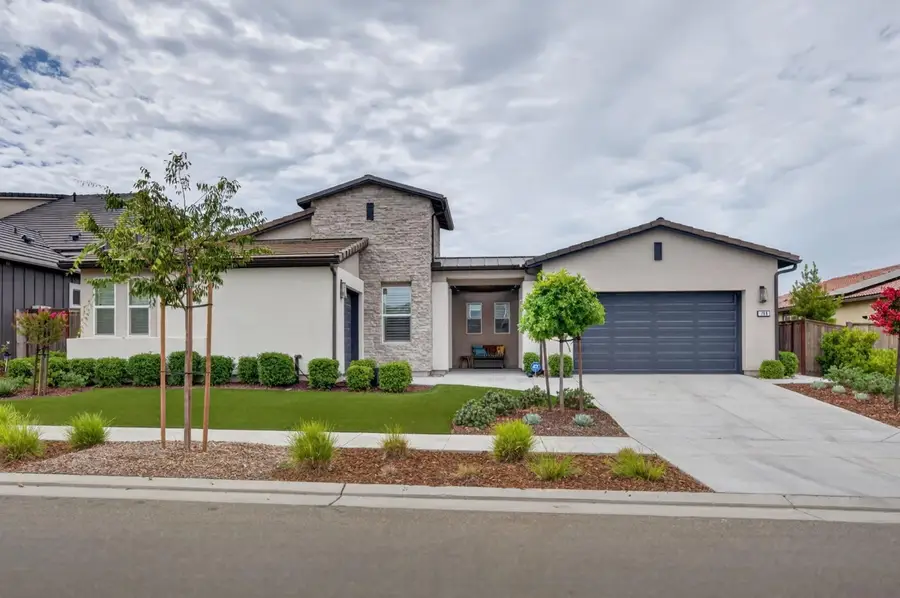 768 Overstone Avenue, Madera, CA 93636 - #2