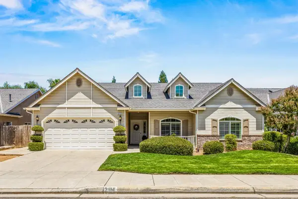2814 E Jon Drive, Fresno, CA 93720