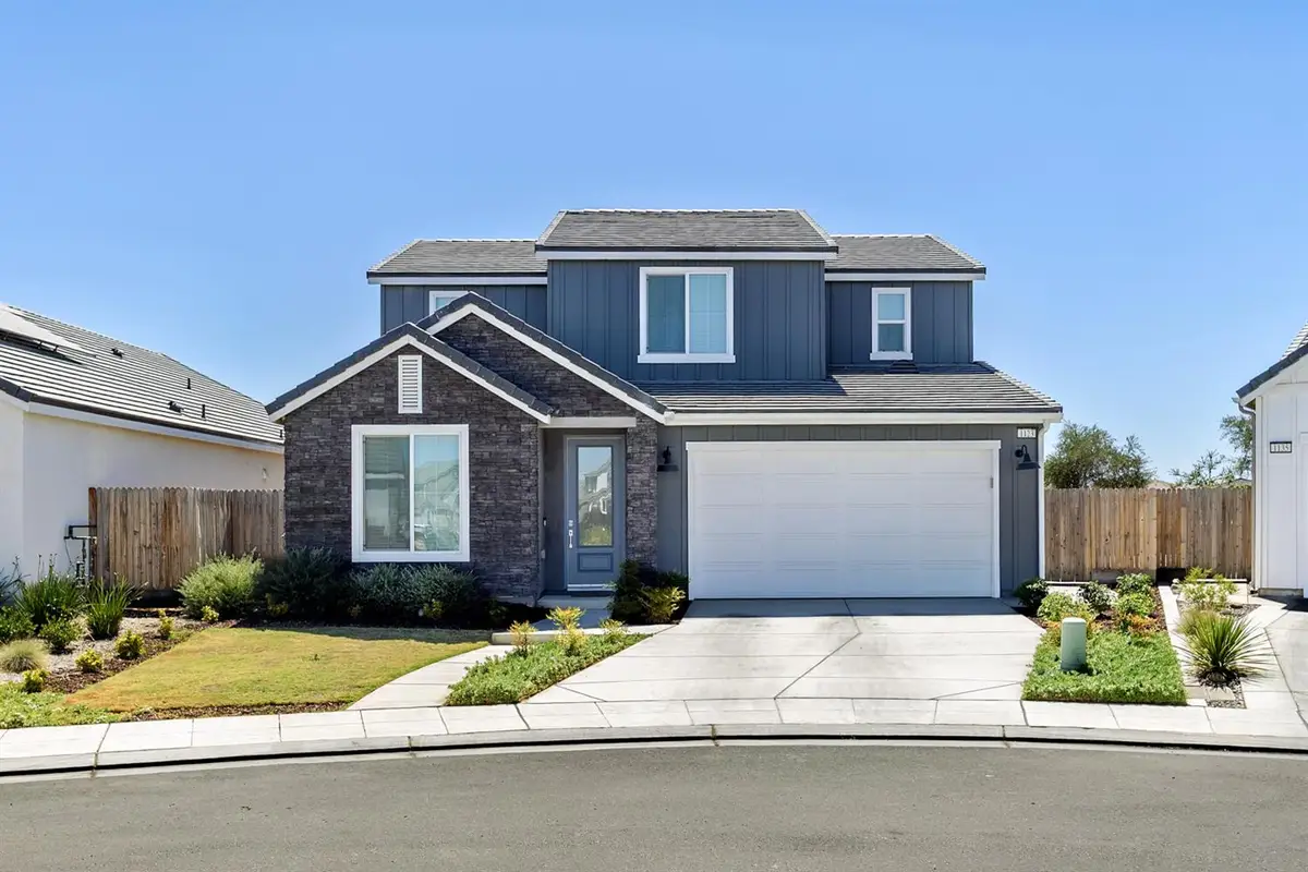 1123 Traverse Drive S, Madera, CA 93636 - #1