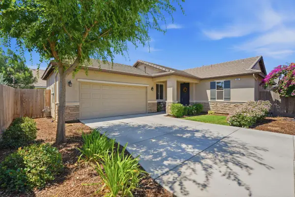 3207 N Kent Street, Visalia, CA 93291