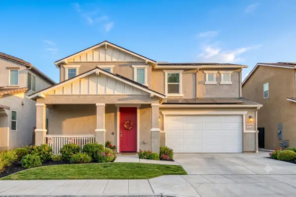 7452 E Homan Avenue, Fresno, CA 93737