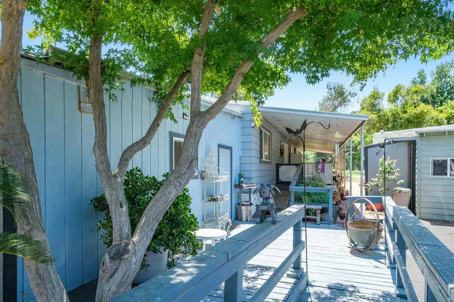 339 N Frankwood Avenue #17, Sanger, CA 93657 - #3