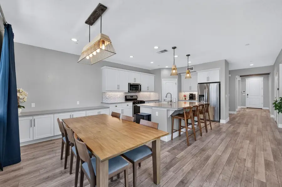 3853 Morris Avenue, Clovis, CA 93619 - #3
