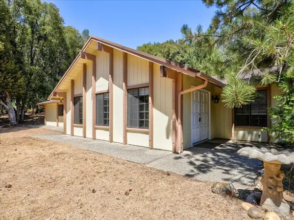 37912 China Creek Road, Oakhurst, CA 93644