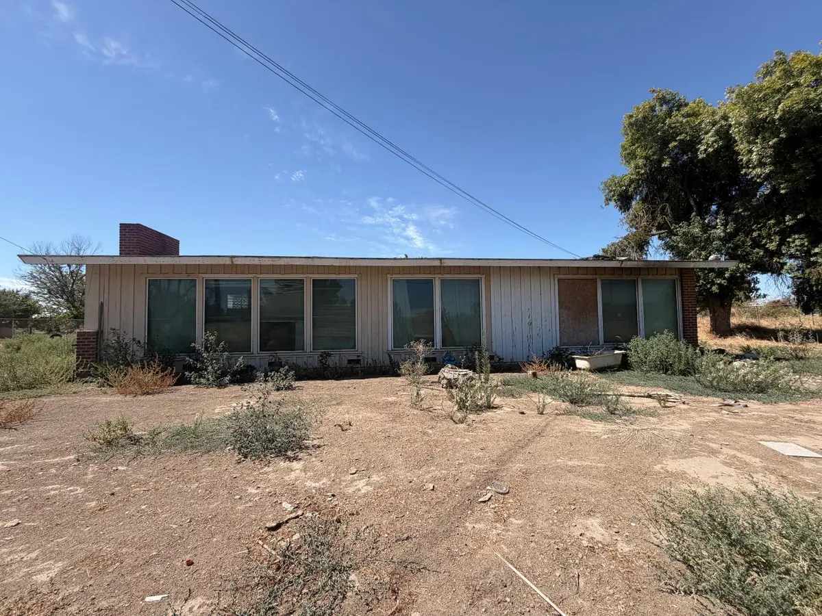 17577 Iona Avenue, Lemoore, CA 93245 - #1
