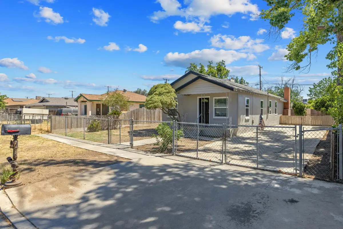 740 S S. G St, Tulare, CA 93274 - #1