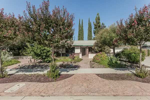 7909 N Archie Avenue, Fresno, CA 93720